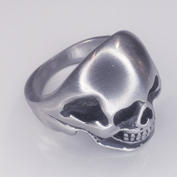 Silver Steel - Skull Shaped ring - 9US - Picture 5 of 8